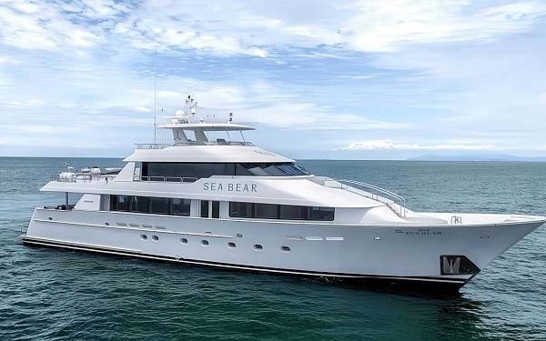 Аренда мега яхты Sea Bear Westport 130 на Пхукете